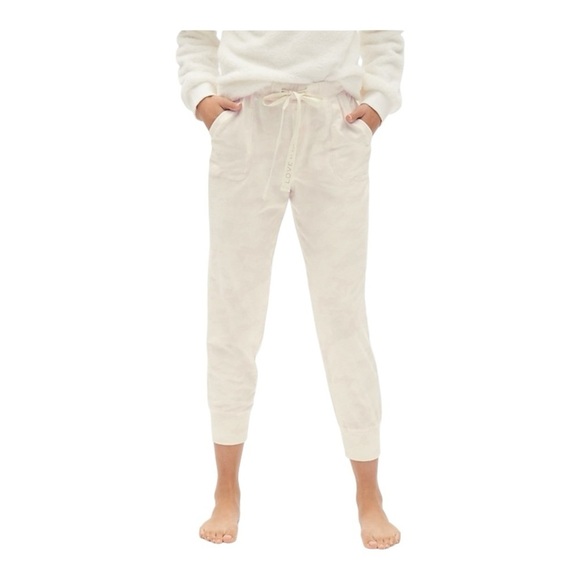 GAP | Camo Print Joggers in French Terry - Size Small - Picture 1 of 11